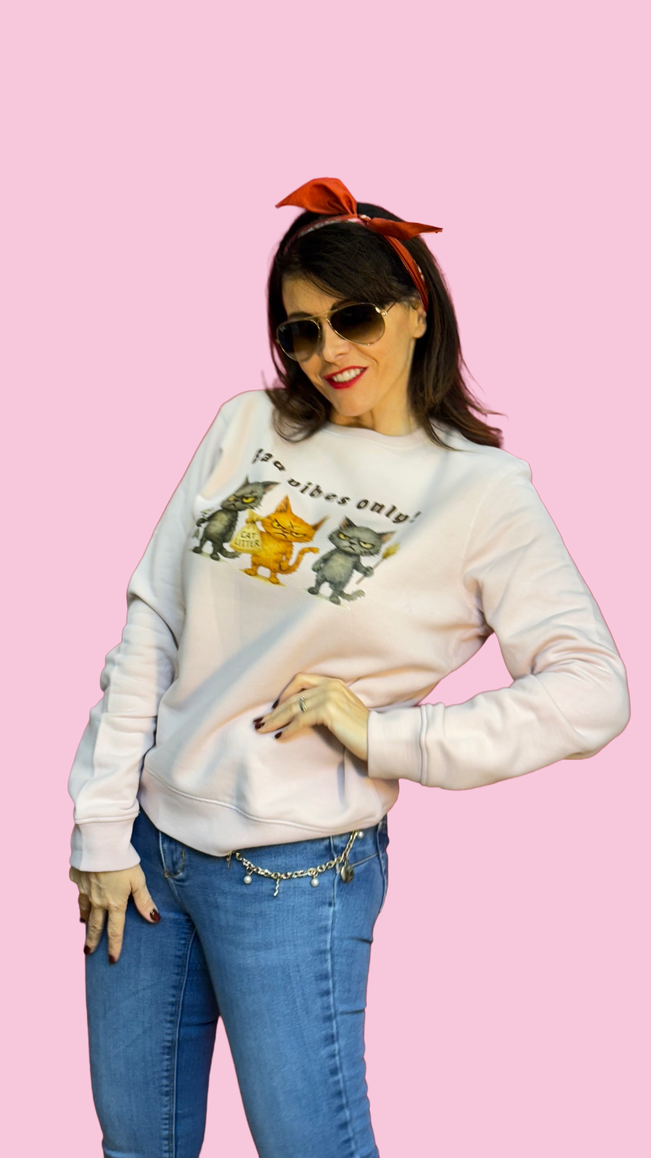 Felpa Mora, bad vibes only