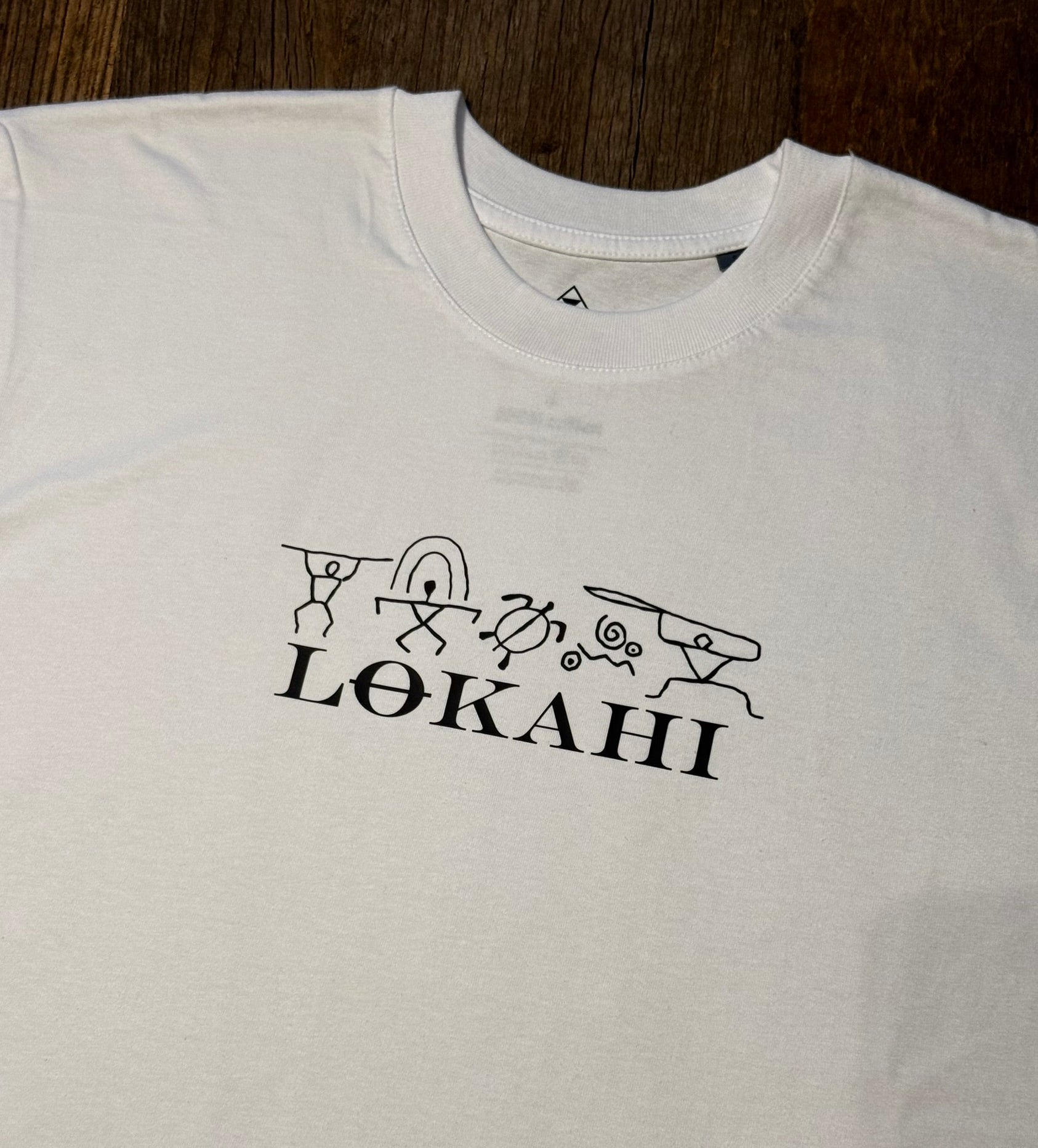T-shirt Lokahi, Oversize, petroglifico hawaiano