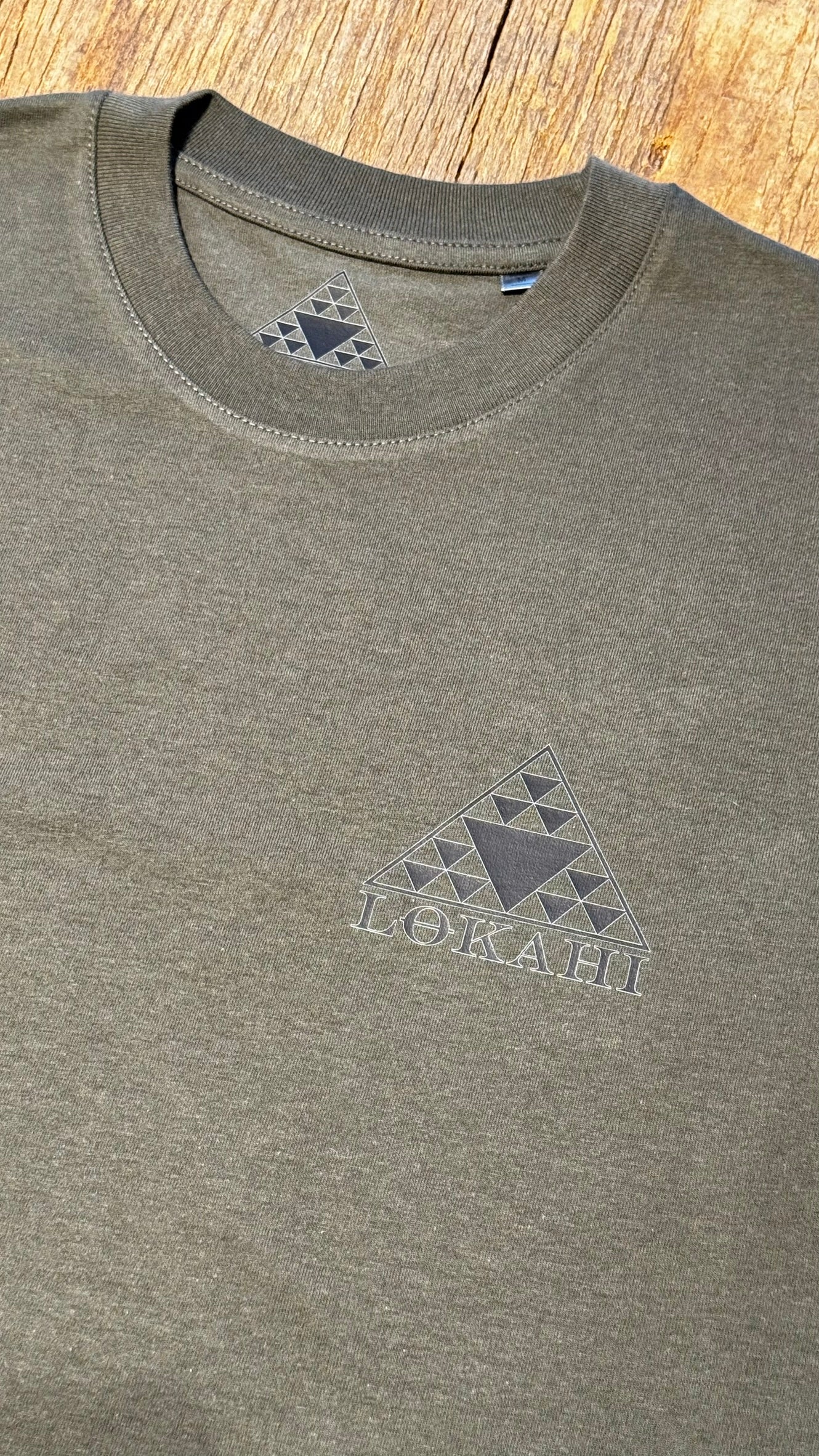 T-shirt Lokahi, vestibiltà normale, lokahi surf