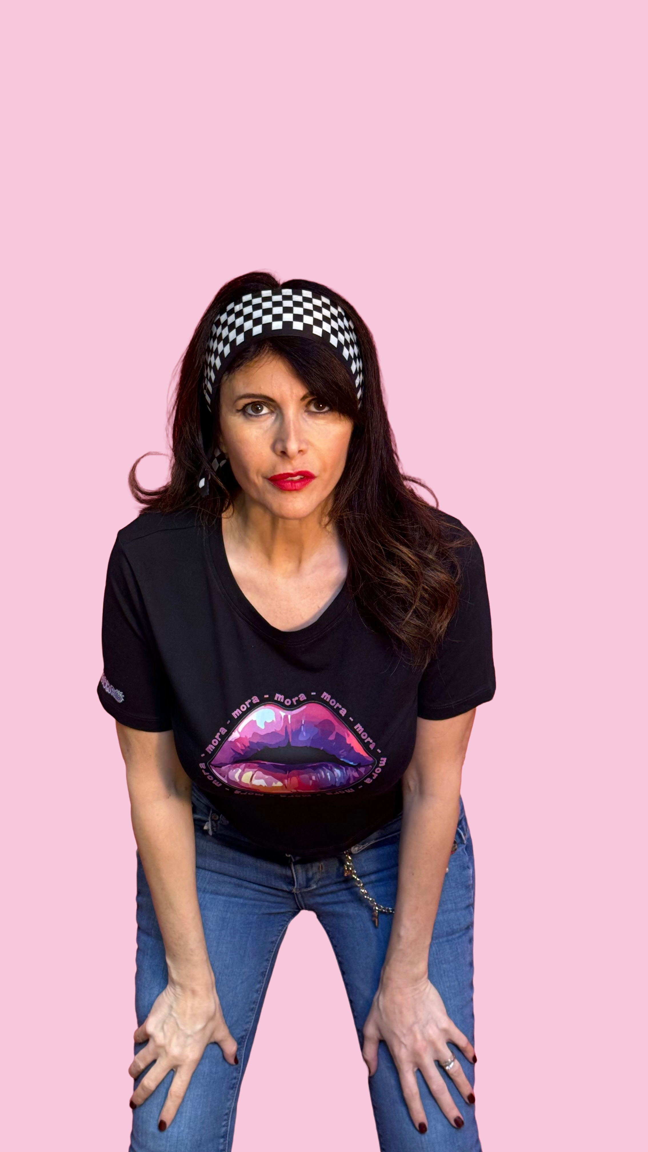 T-shirt corta Mora, labbra sexy colorate